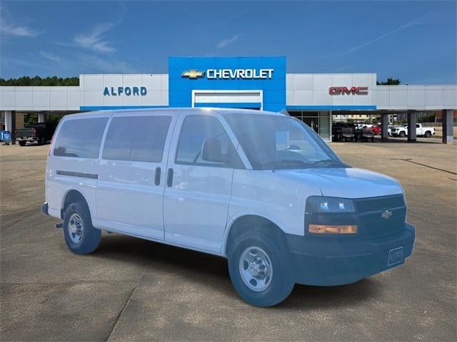 2023 Chevrolet Express Passenger 3500 LS