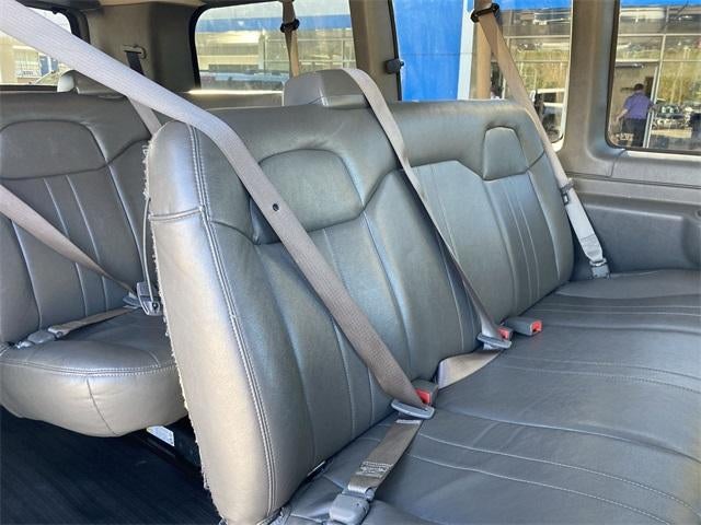 2023 Chevrolet Express Passenger 3500 LS