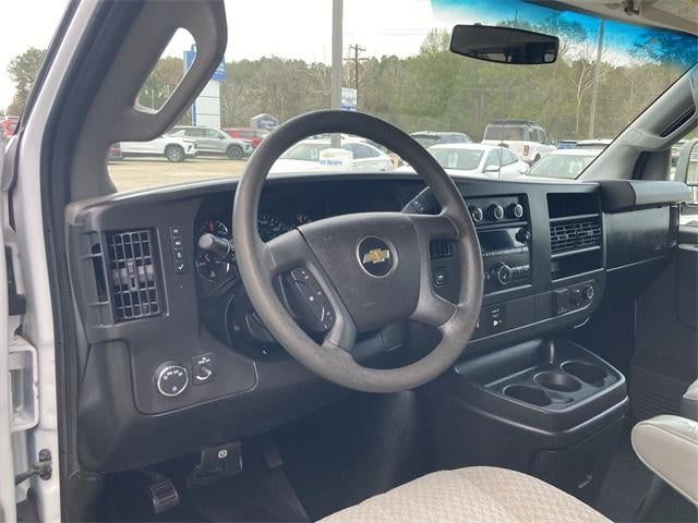 2017 Chevrolet Express Passenger 3500 LT