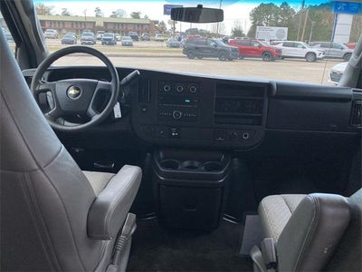 2017 Chevrolet Express Passenger 3500 LT
