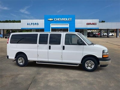2017 Chevrolet Express Passenger 3500 LT