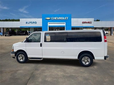2017 Chevrolet Express Passenger 3500 LT