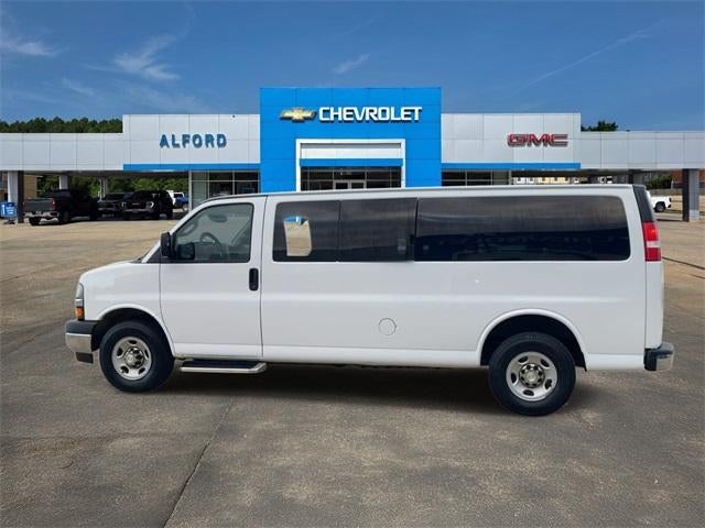 2017 Chevrolet Express Passenger 3500 LT