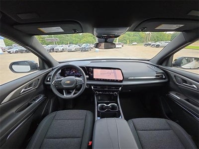 2026 Chevrolet Traverse FWD LT