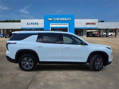 2026 Chevrolet Traverse FWD LT