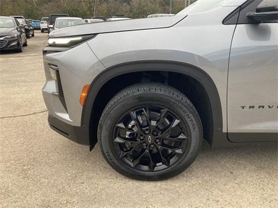 2026 Chevrolet Traverse FWD LT