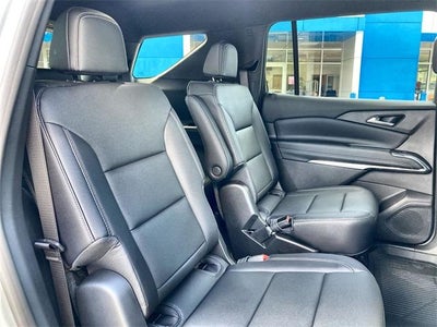 2026 Chevrolet Traverse FWD LT