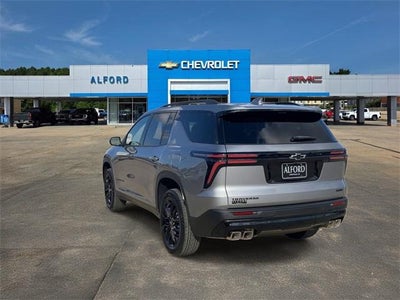 2026 Chevrolet Traverse FWD LT