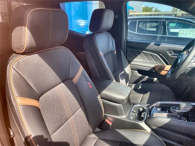 2026 GMC Canyon 4WD AT4