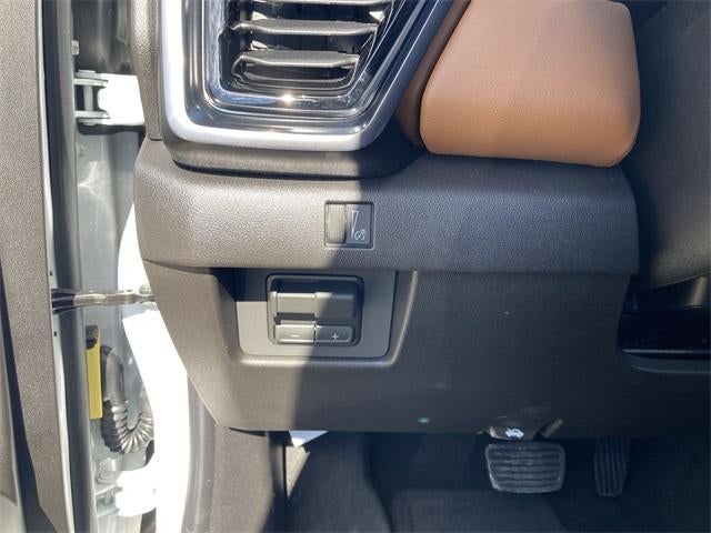 2026 GMC Canyon 4WD AT4