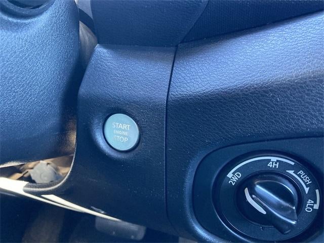 2022 Nissan Frontier S