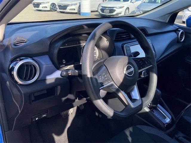 2023 Nissan Versa SV