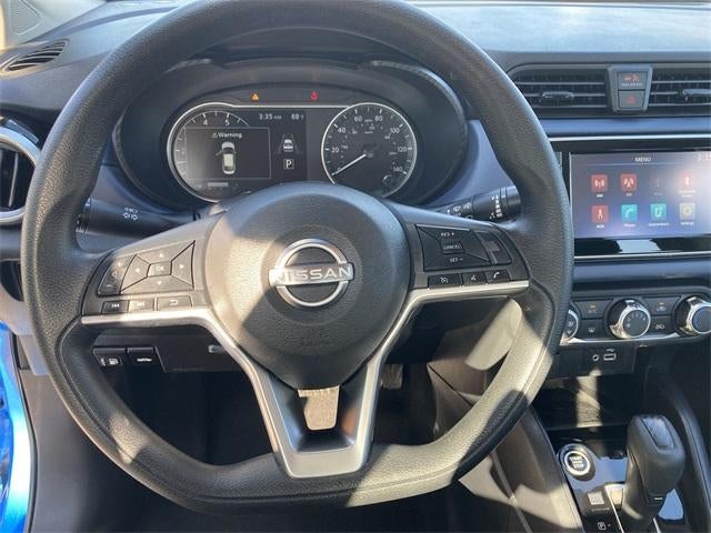 2023 Nissan Versa SV