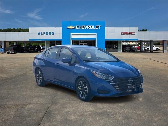 2023 Nissan Versa SV
