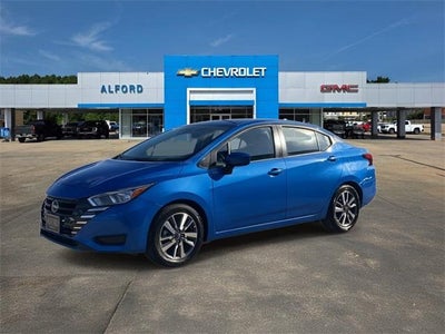 2023 Nissan Versa SV