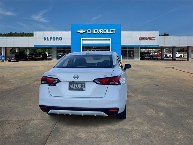 2023 Nissan Versa SV