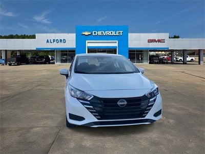 2023 Nissan Versa SV