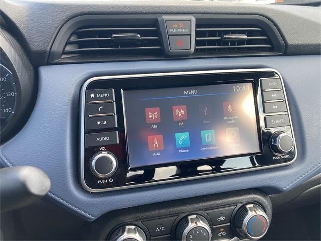 2023 Nissan Versa SV