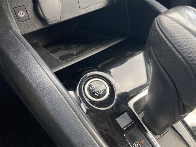 2023 Nissan Versa SV