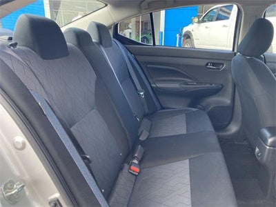 2023 Nissan Versa SV