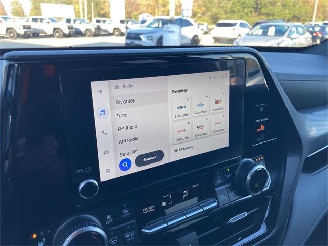 2023 Toyota Highlander XSE