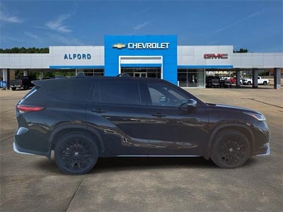 2023 Toyota Highlander XSE