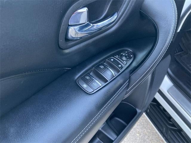 2022 INFINITI QX80 LUXE