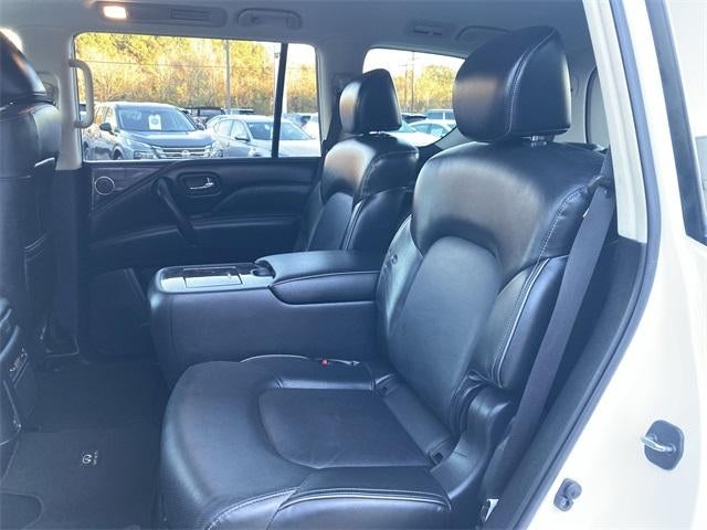 2022 INFINITI QX80 LUXE