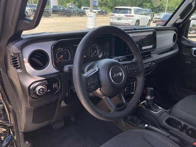 2024 Jeep Gladiator Sport S