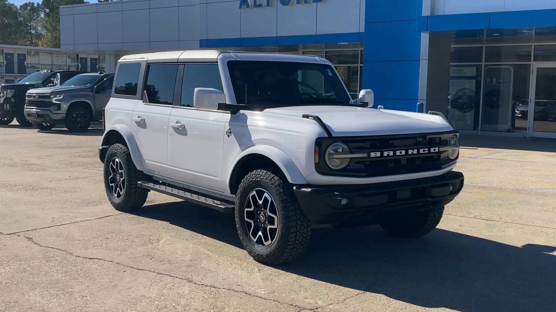 2024 Ford Bronco Outer Banks
