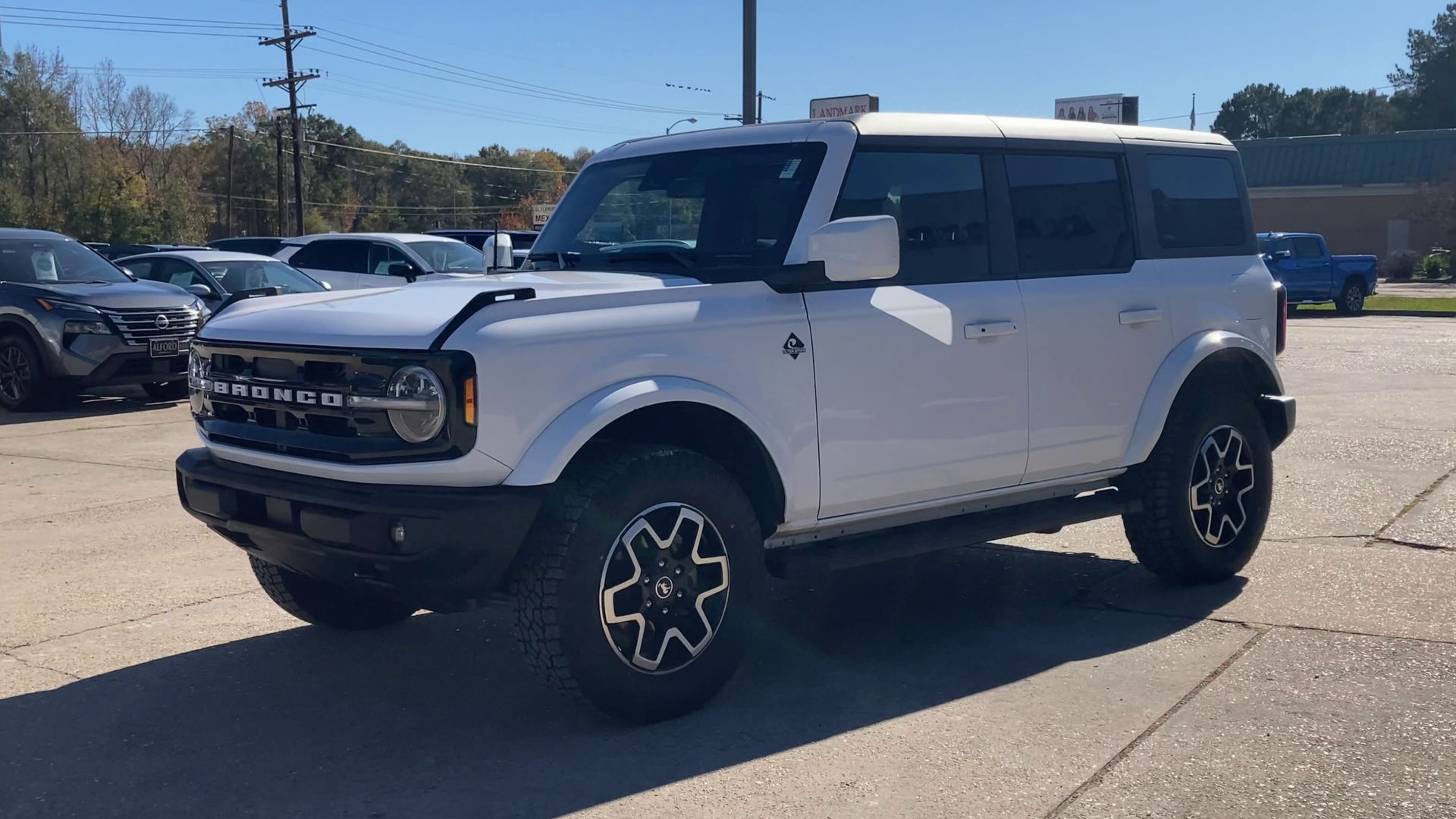2024 Ford Bronco Outer Banks