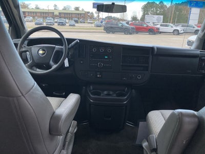 2017 Chevrolet Express Passenger 3500 LT
