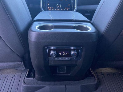 2025 GMC Yukon Elevation