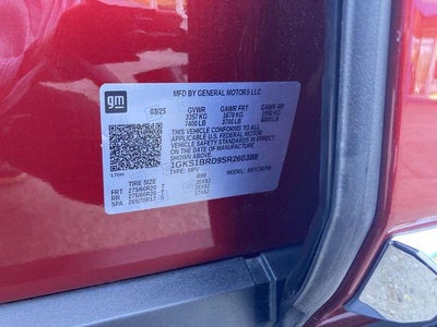 2025 GMC Yukon Elevation