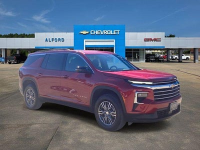 2025 Chevrolet Traverse LT