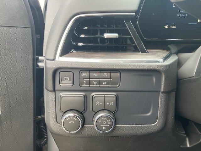 2027 Chevrolet Suburban LT