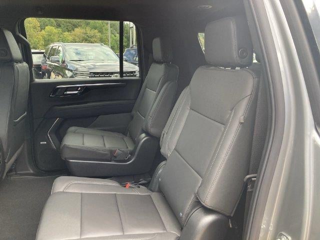 2027 Chevrolet Suburban LT