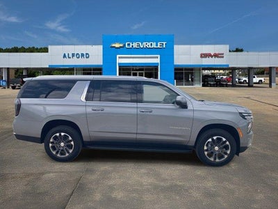2027 Chevrolet Suburban LT