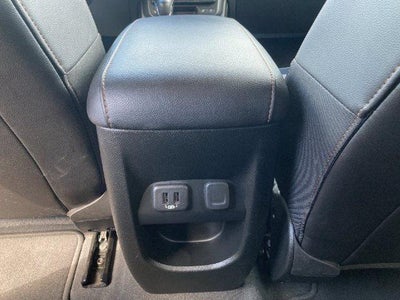 2022 GMC Canyon 4WD AT4 w/Cloth