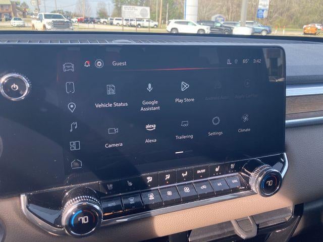 2023 GMC Canyon Denali