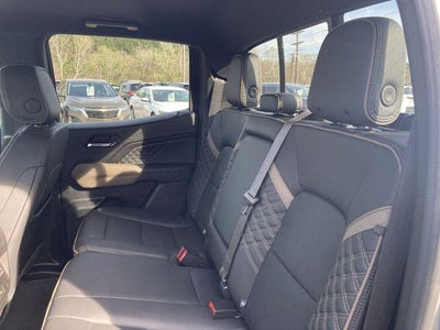 2023 GMC Canyon Denali