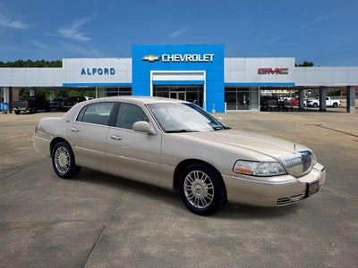 2009 Lincoln Town Car Signature Limited