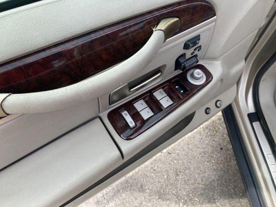 2009 Lincoln Town Car Signature Limited