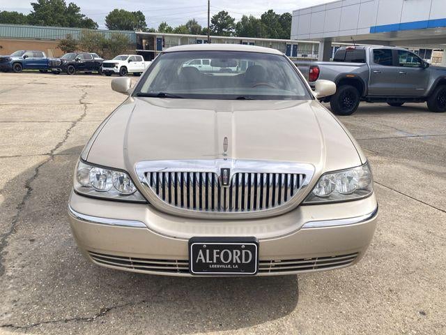 2009 Lincoln Town Car Signature Limited