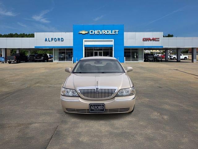2009 Lincoln Town Car Signature Limited