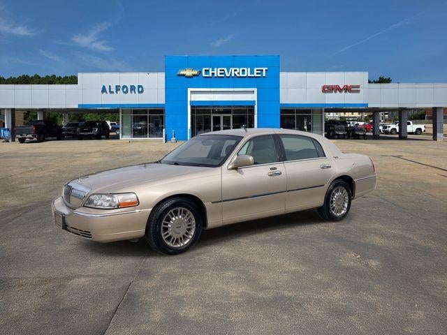2009 Lincoln Town Car Signature Limited