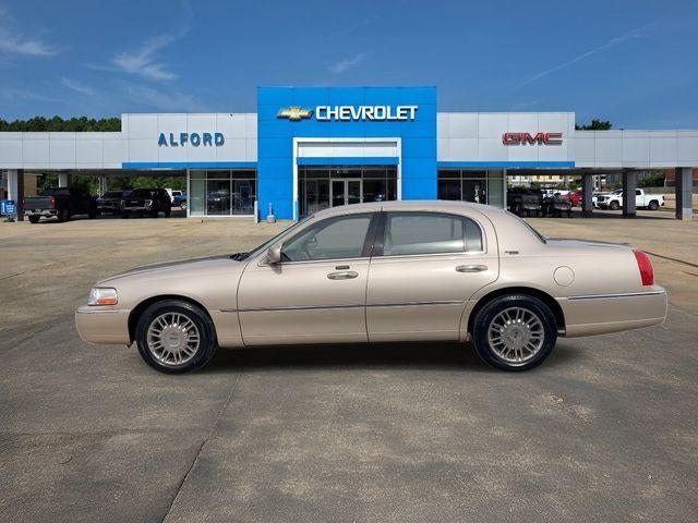 2009 Lincoln Town Car Signature Limited