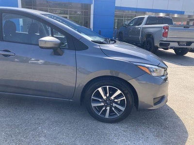 2025 Nissan Versa SV