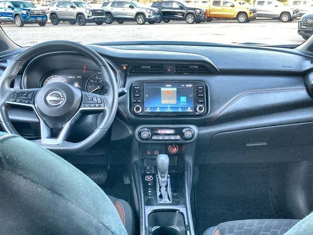 2024 Nissan Kicks SR