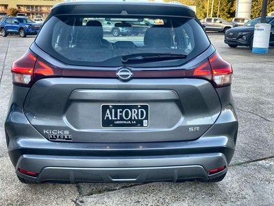 2024 Nissan Kicks SR